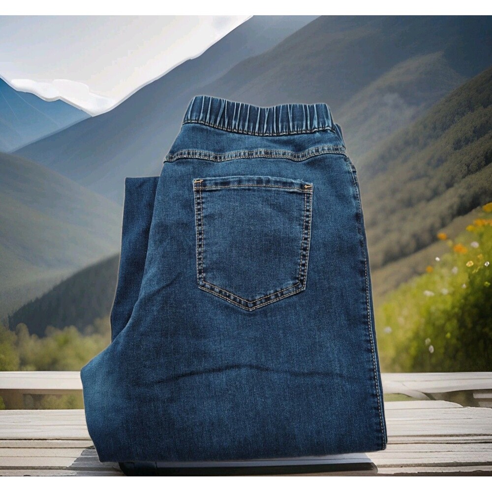 Unbranded women's medium wash blue stretch denim jeans size 32X30 Pull on Flare